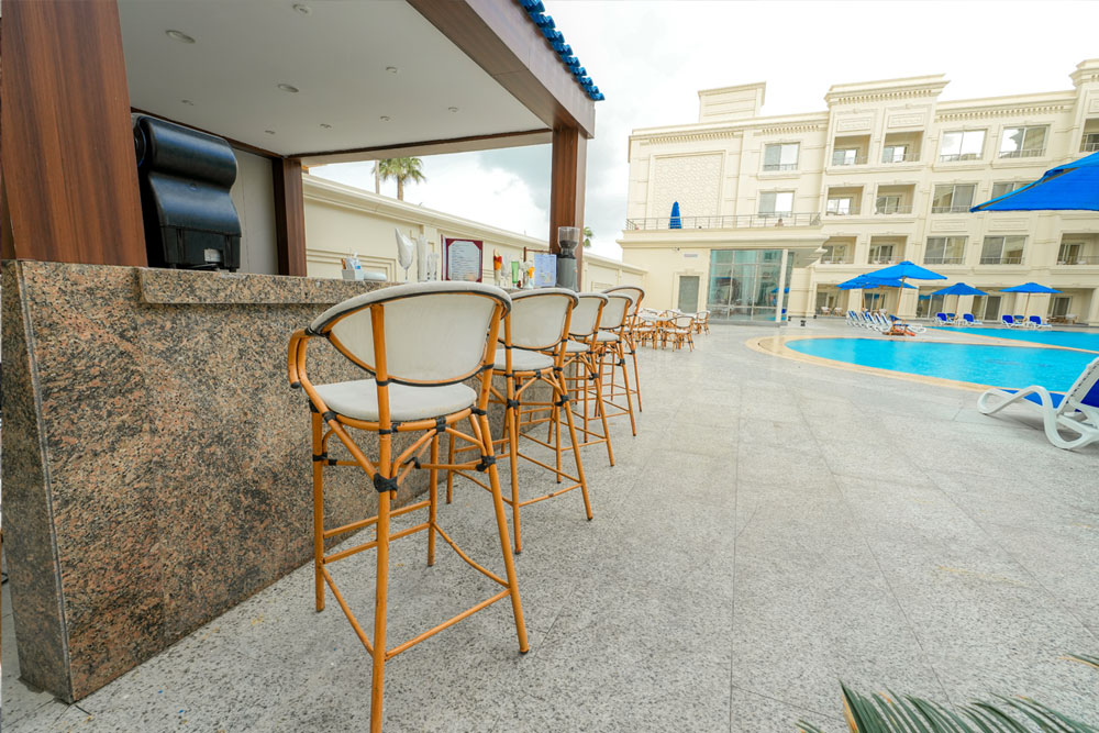Pool Bar & Grill